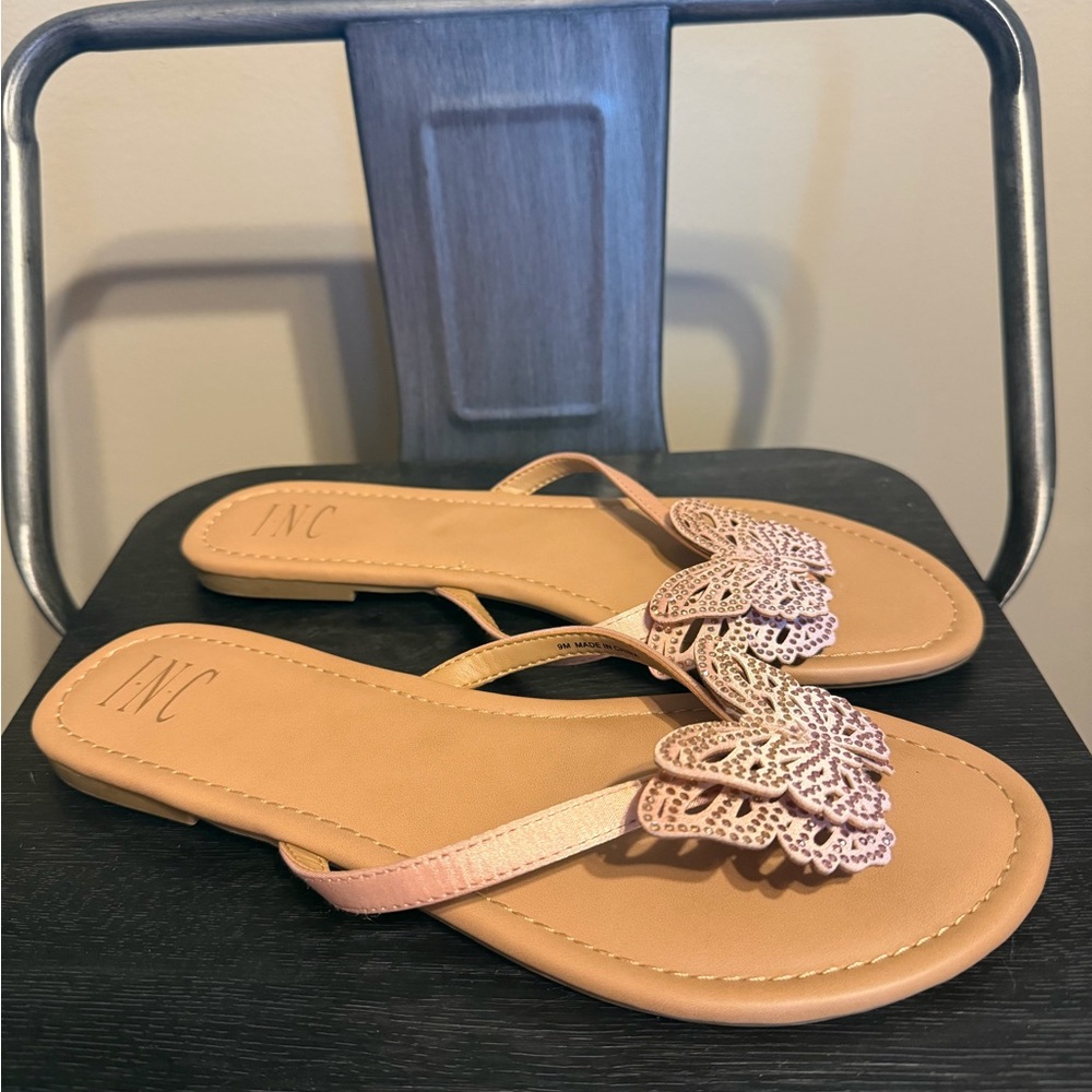 INC International Concepts Butterfly Thong Sandals Blush Pink Satin Sz 9